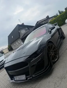 Mustang 6